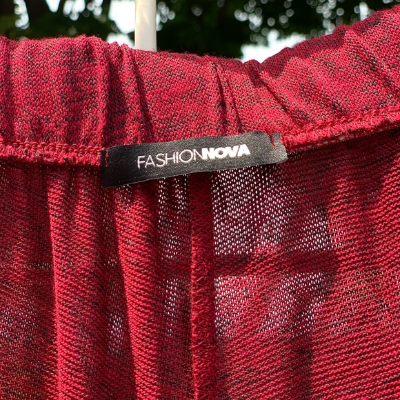 Red crop top high waisted co-ord set - Picture 3 of 4